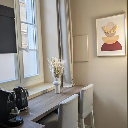 De Standing Au Coeur De * Digione