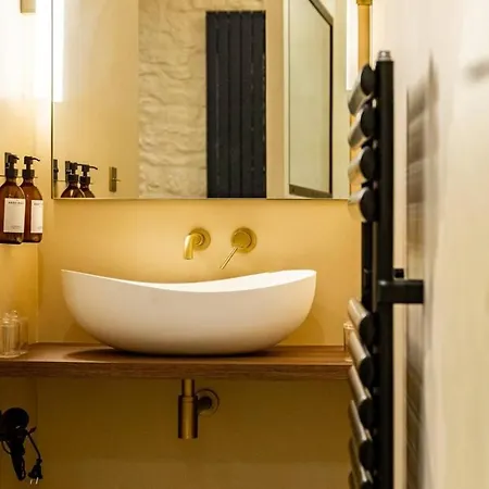Apartment De Standing Au Coeur De Dijon