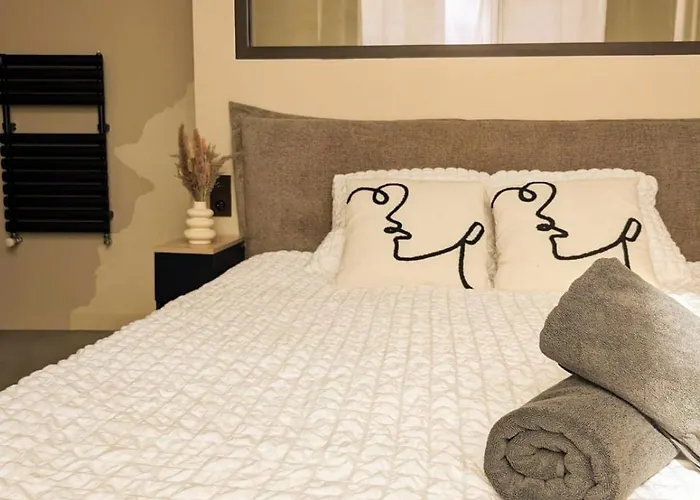 Apartment De Standing Au Coeur De *